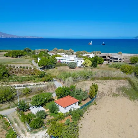 Hébergement de vacances Coastal Haven - παραθαλάσσιο καταφύγιο Analipsi (Crete)